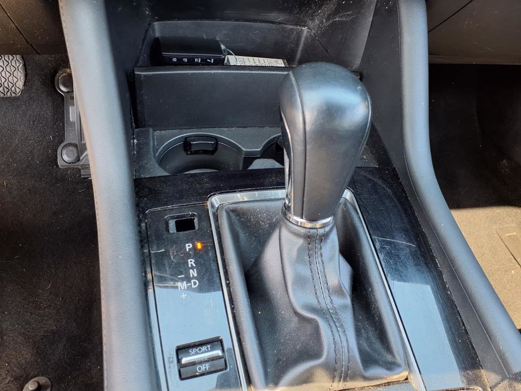 Used 2019 MAZDA MAZDA3 Hatchback w/ Premium Package image 27