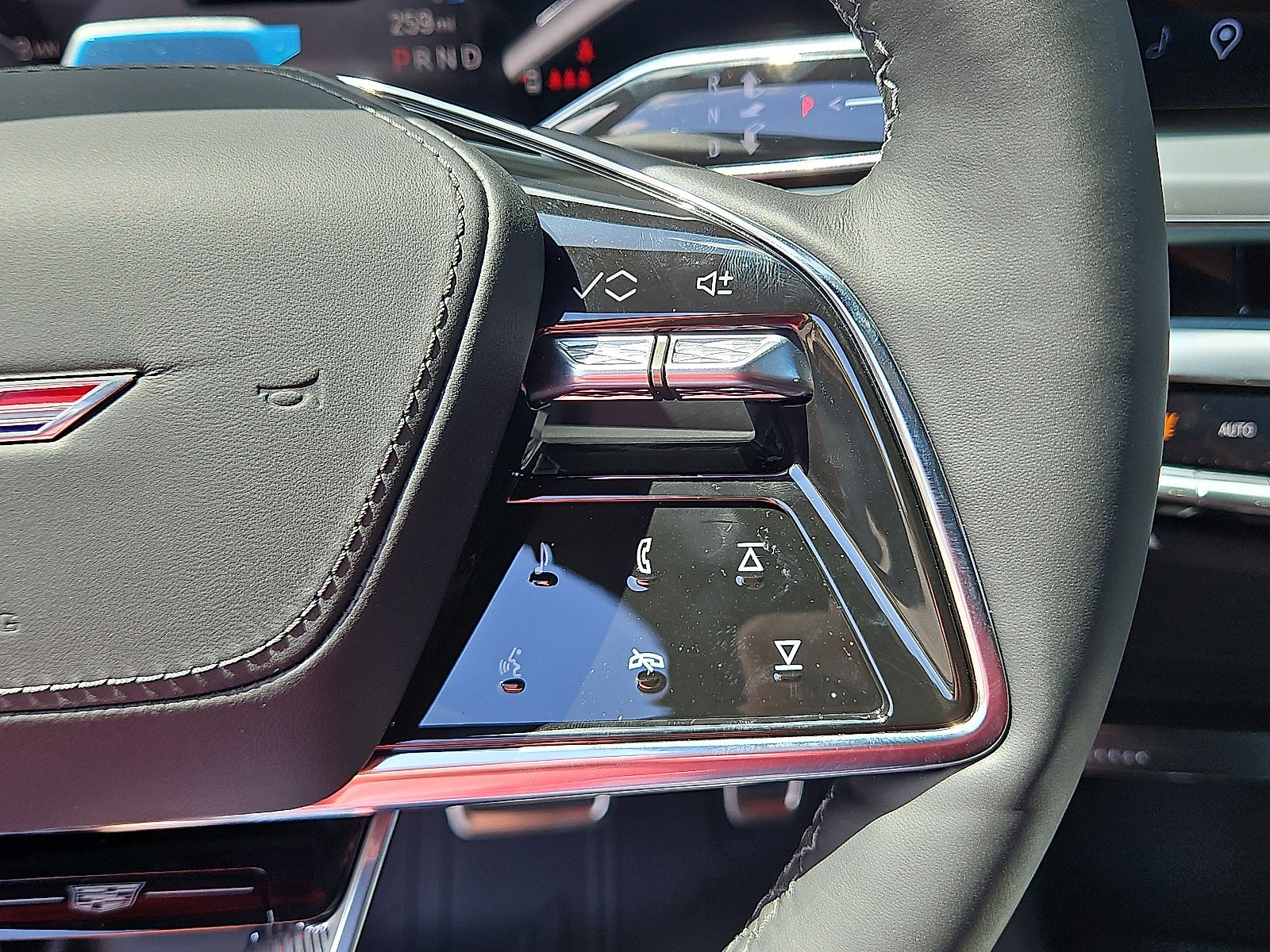 New 2026 Cadillac Lyriq V w/ LPO, Floor Liner Package image 19