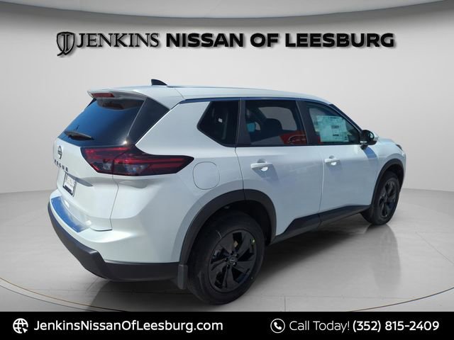 New 2026 Nissan Rogue SV image 6