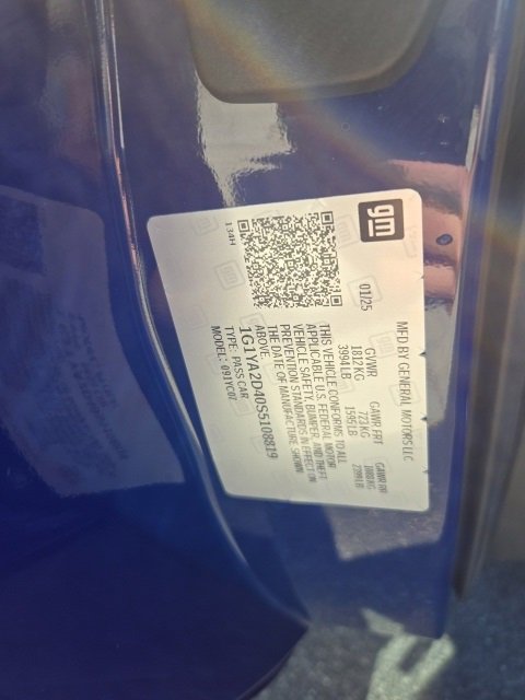 Used 2025 Chevrolet Corvette Stingray Coupe w/ 1LT image 27