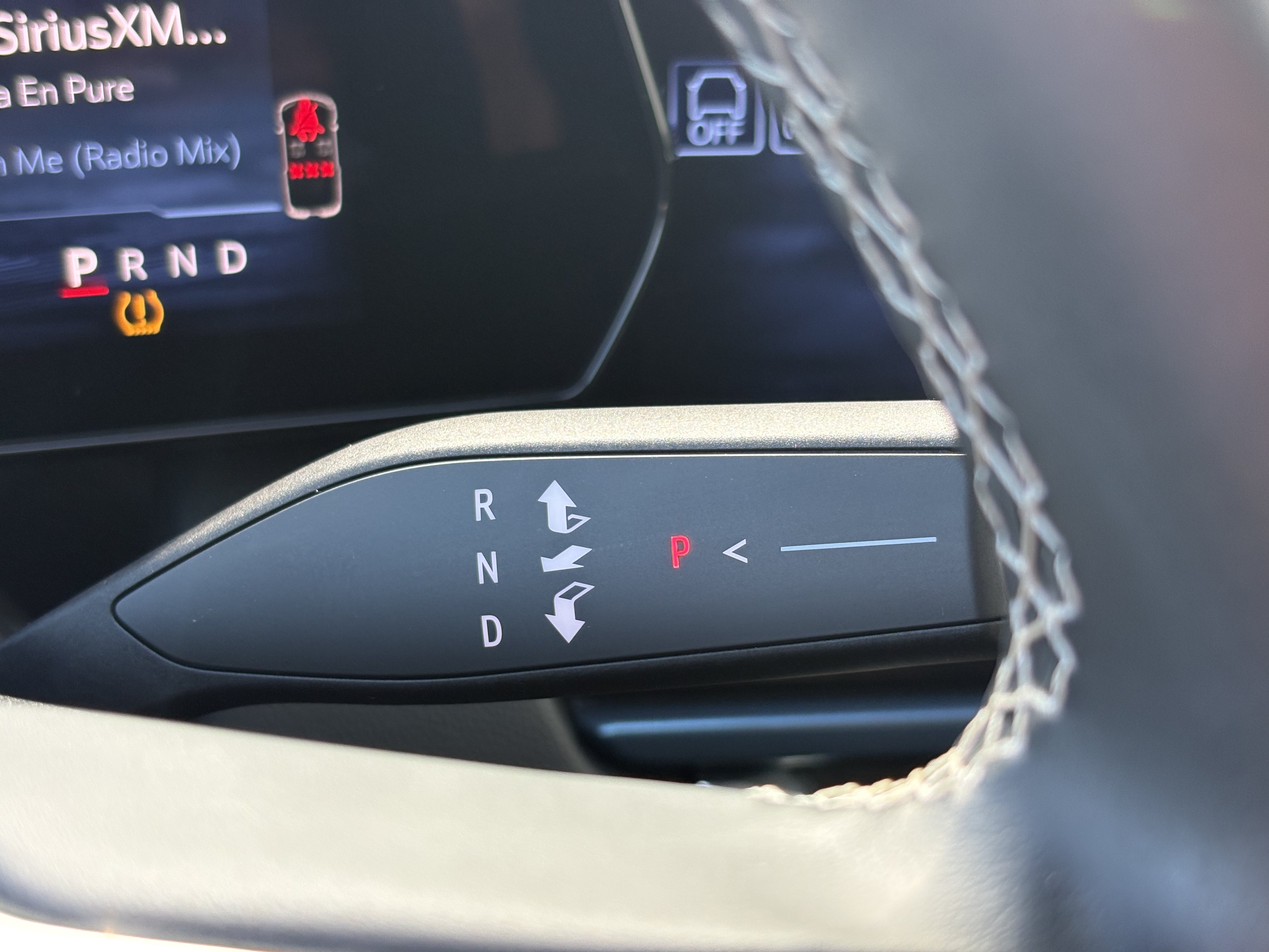 Used 2024 Chevrolet Equinox EV LT FWD image 20