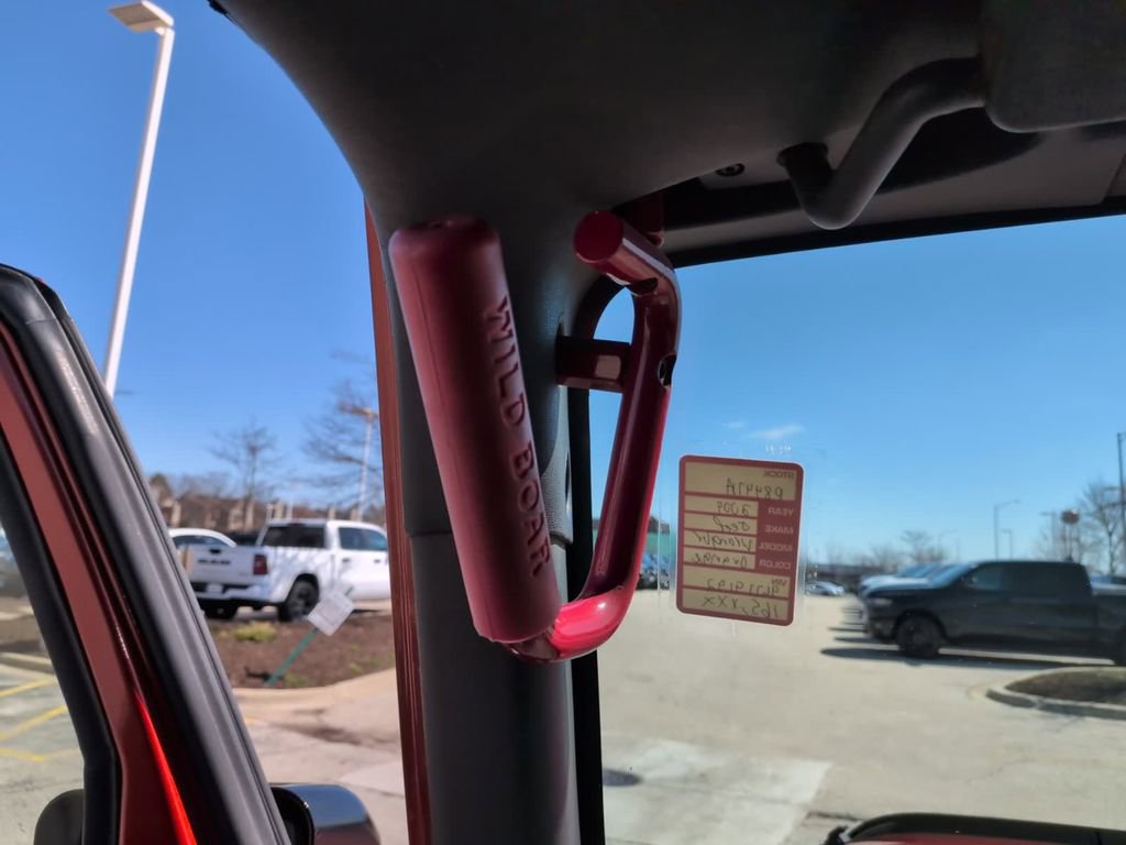 Used 2009 Jeep Wrangler Unlimited Rubicon w/ Trailer Tow Group image 29