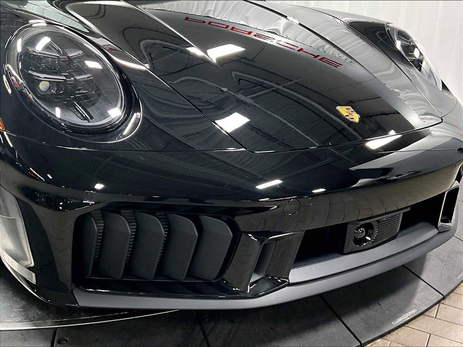 Used 2026 Porsche 911 Carrera 4 GTS image 33