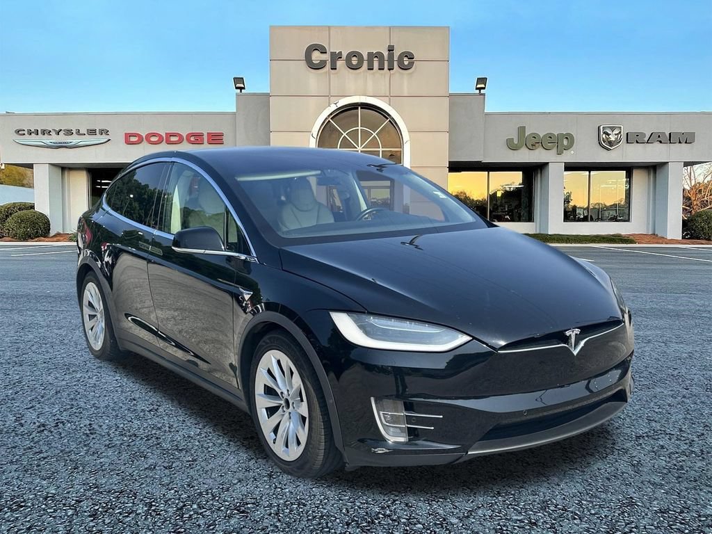 Used 2018 Tesla Model X 75D AWD/4WD video 1