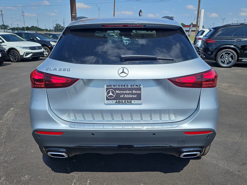 New 2026 Mercedes-Benz GLA 250 image 6