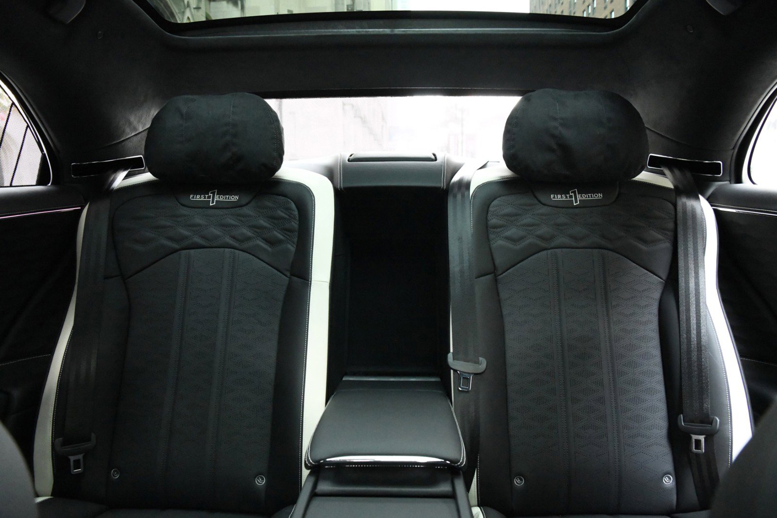 New 2025 Bentley Flying Spur Plug-In Hybrid image 12