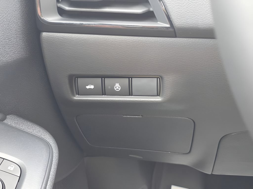 New 2026 Nissan Sentra SV w/ SV Convenience Package FWD image 19