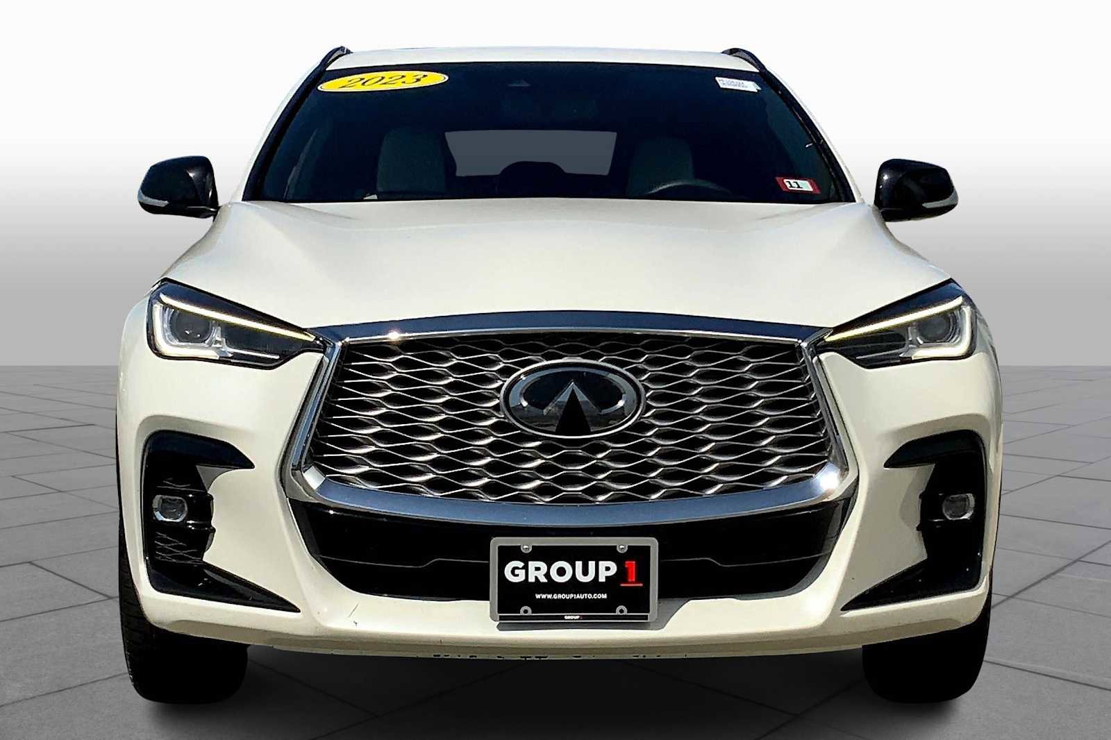 Used 2023 INFINITI QX55 Luxe w/ Cargo Package image 3