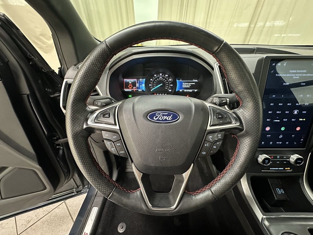 Used 2024 Ford Edge ST-Line AWD/4WD image 26