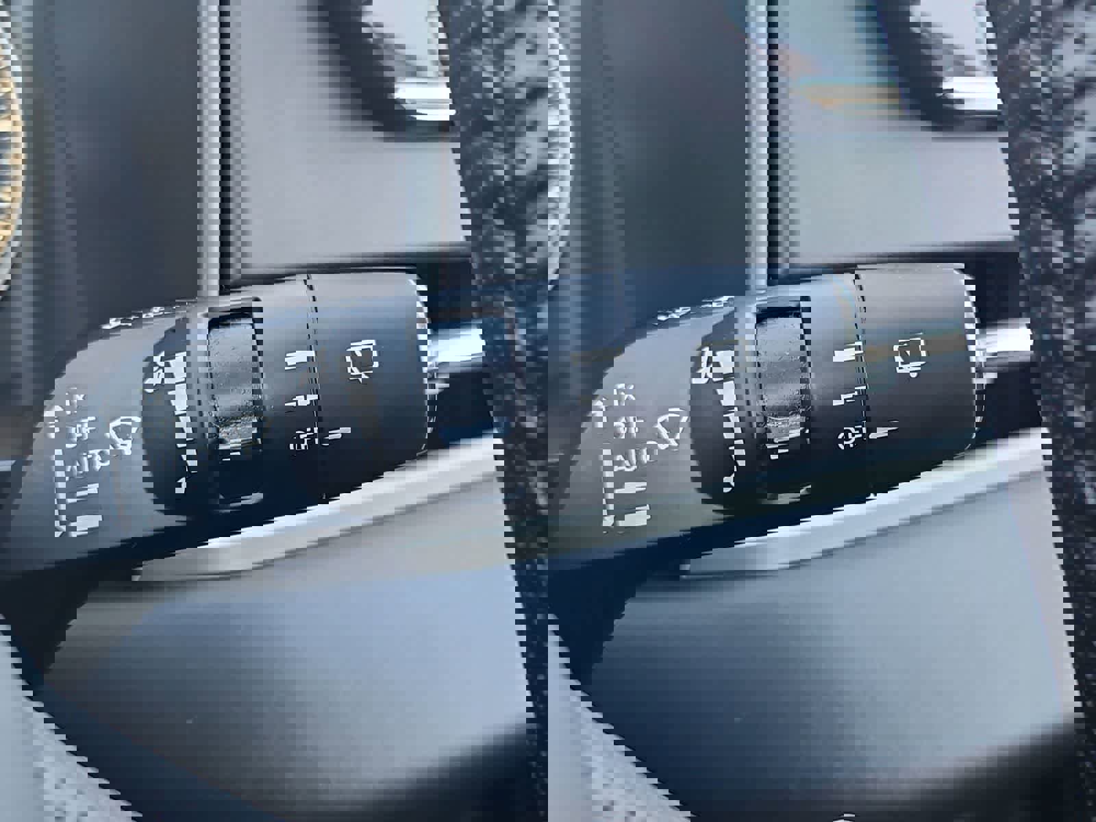 Used 2024 Mitsubishi Outlander SE image 27