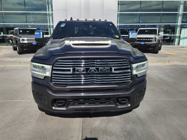 Used 2023 RAM 2500 Laramie AWD/4WD image 3