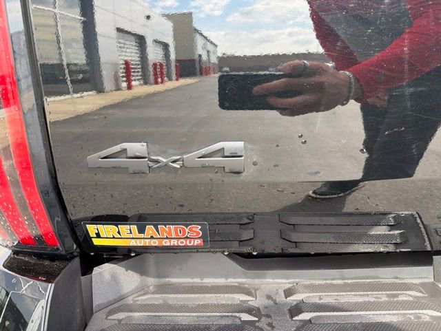 Used 2024 Toyota Tundra Platinum AWD/4WD image 9