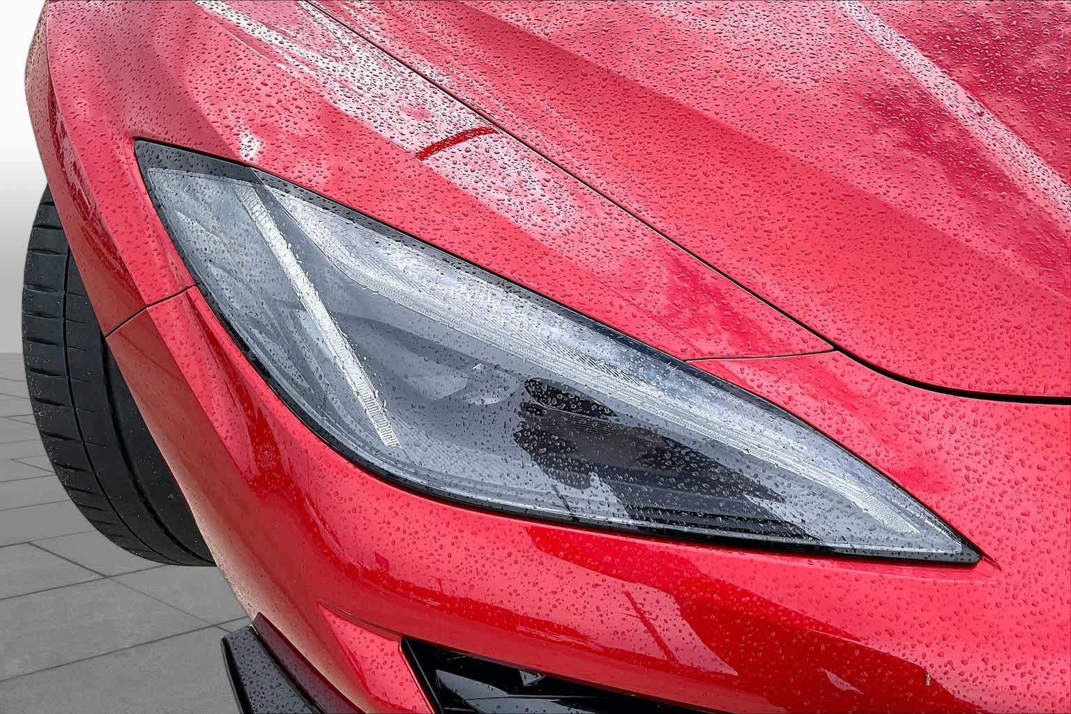 Used 2025 Chevrolet Corvette Z06 RWD image 22