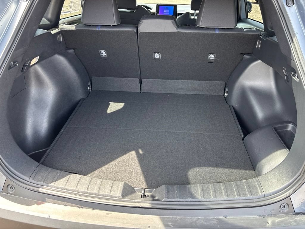 Used 2024 Toyota Corolla Cross AWD Hybrid image 20
