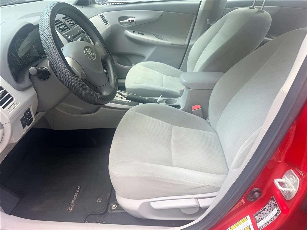 Used 2010 Toyota Corolla FWD image 13