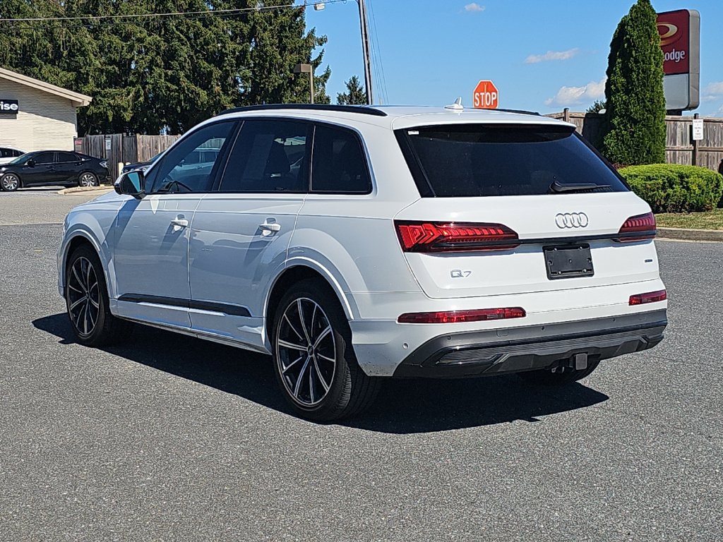 Used 2024 Audi Q7 3.0T Prestige w/ Prestige Package AWD/4WD image 15