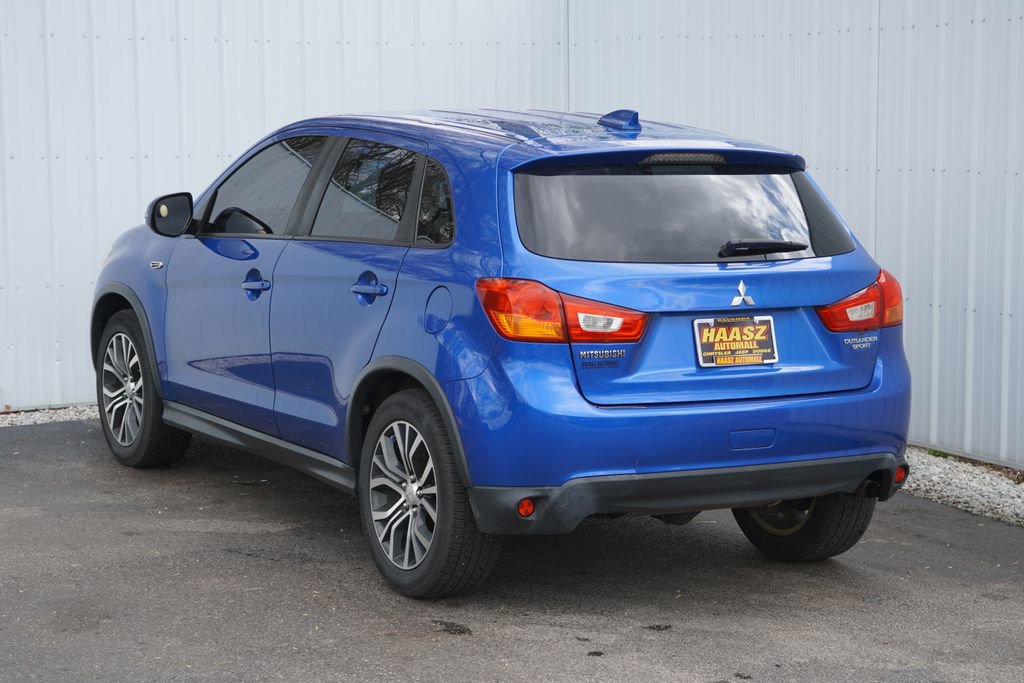 Used 2017 Mitsubishi Outlander Sport ES FWD image 4