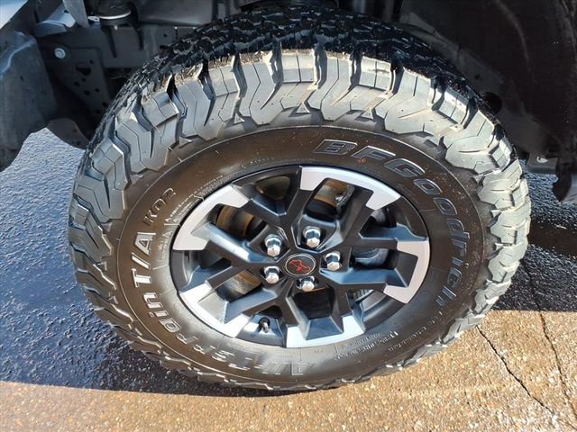 Used 2025 Jeep Wrangler Rubicon image 9