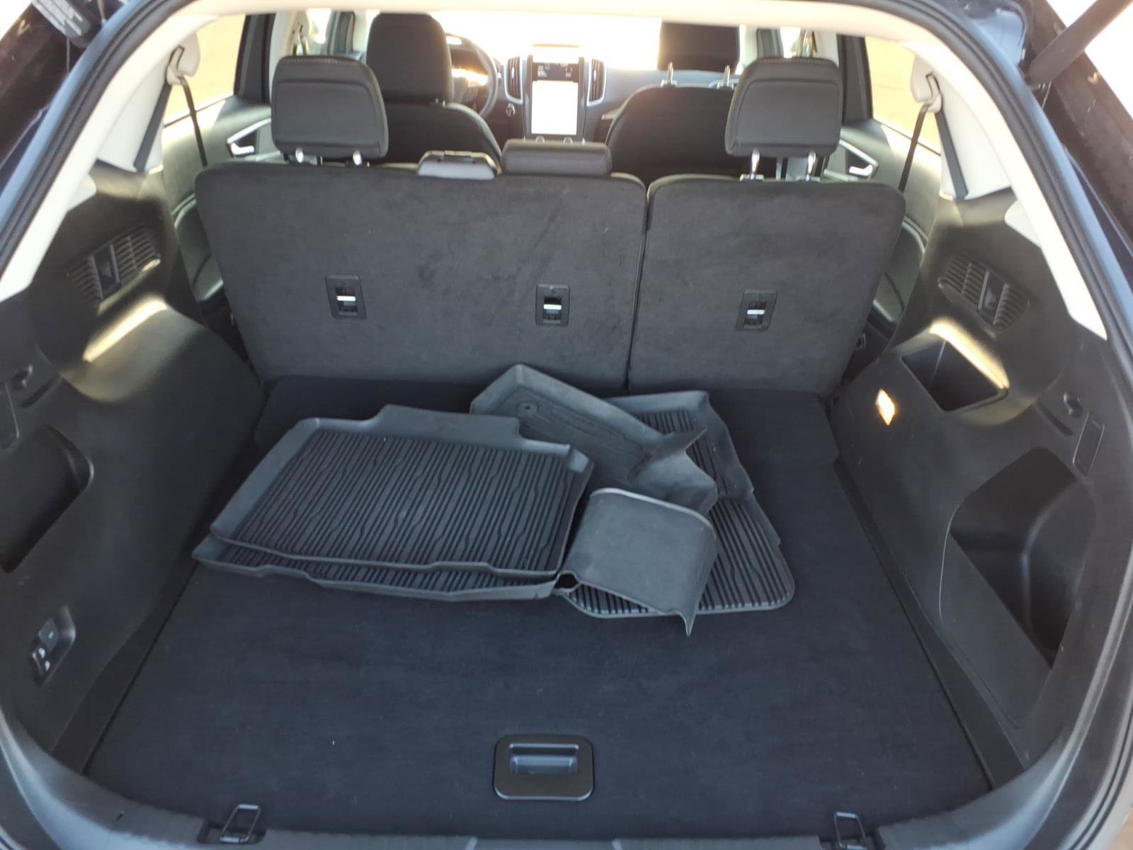 Used 2022 Ford Edge SEL w/ Convenience Package image 21