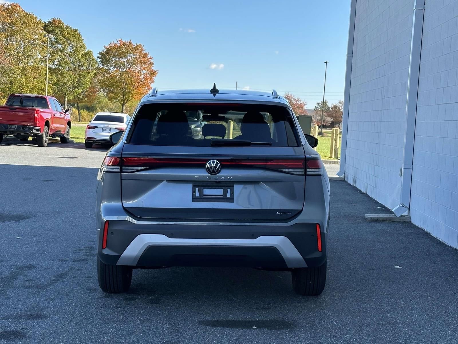 New 2026 Volkswagen Tiguan S image 4