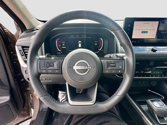 Used 2024 Nissan Rogue Platinum w/ Platinum Premium Package FWD image 11