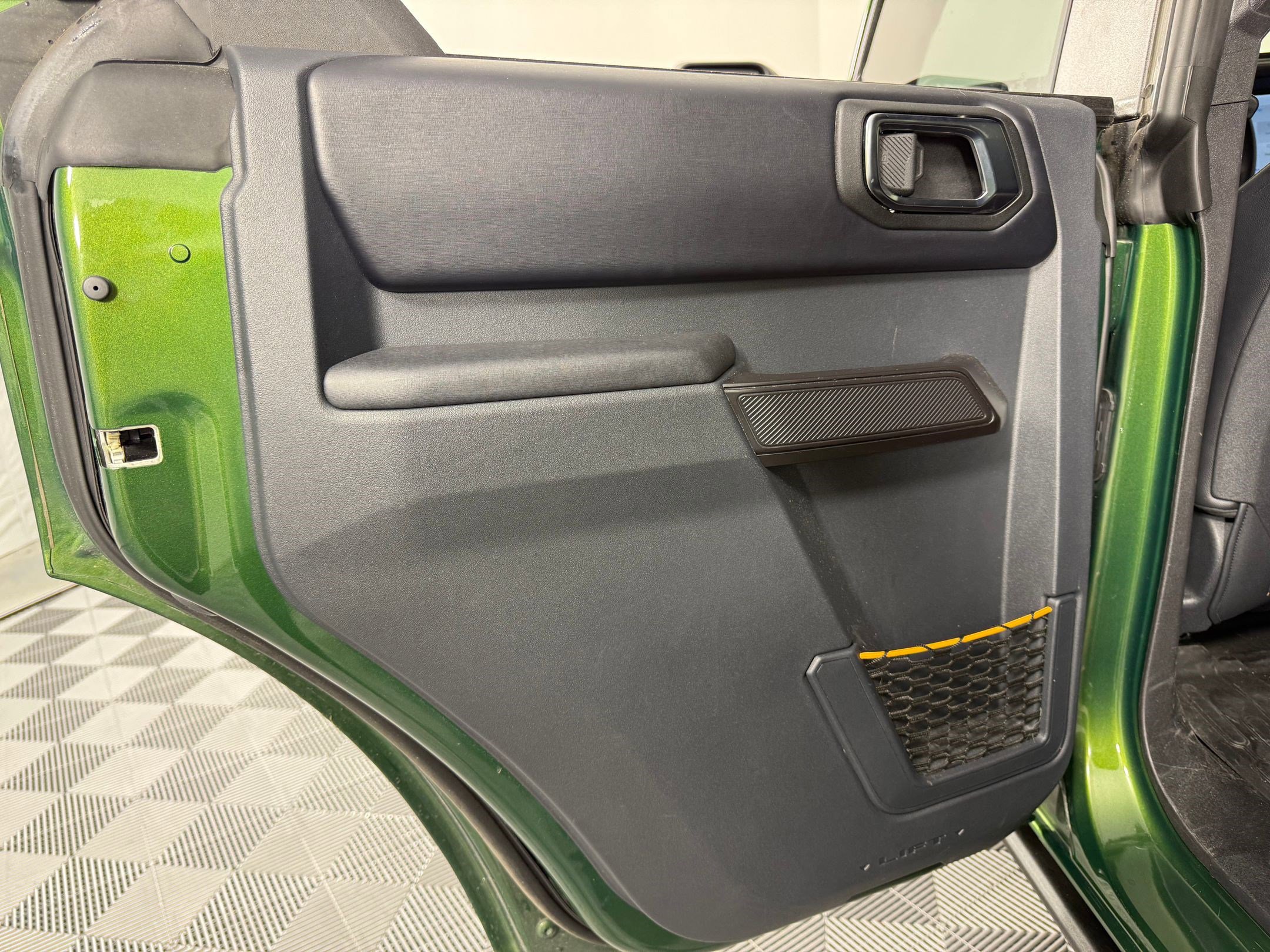 Used 2024 Ford Bronco Badlands image 17