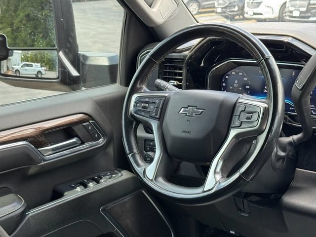 Used 2024 Chevrolet Silverado 2500 LT w/ Midnight Edition AWD/4WD image 12