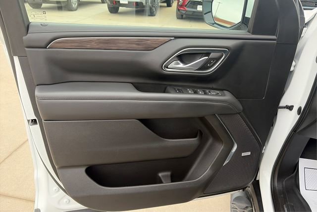 Used 2022 Chevrolet Tahoe Z71 w/ Z71 Off-Road Package image 19