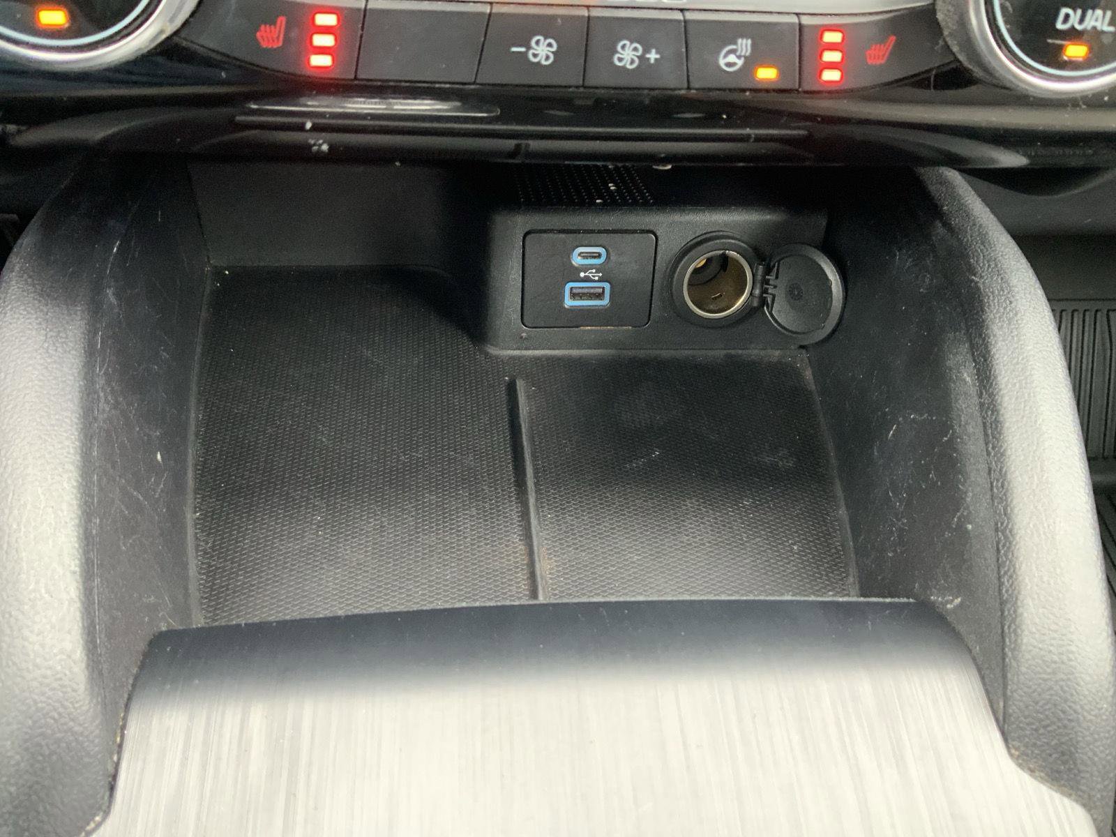 Used 2022 Ford Escape SE w/ Convenience Package image 43