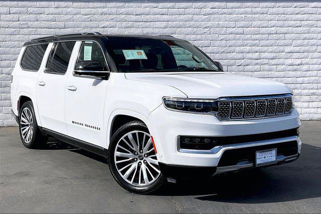Certified 2024 Jeep Grand Wagoneer L Series III AWD/4WD image 12