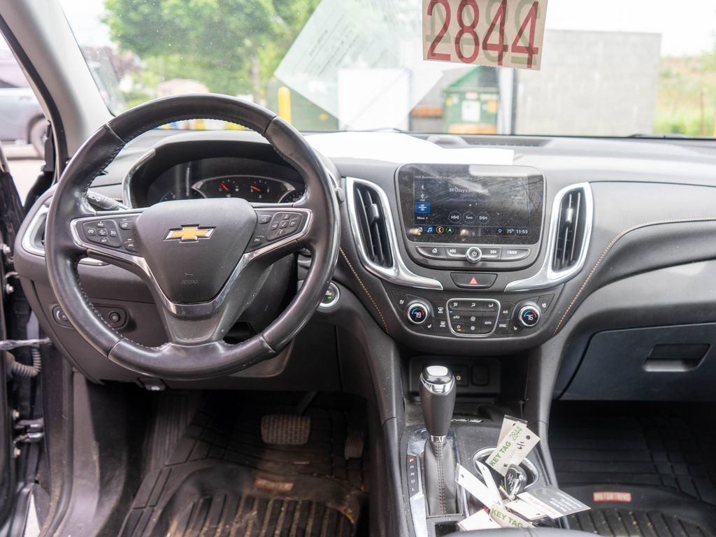Used 2019 Chevrolet Equinox Premier w/ Premier True North Edition AWD/4WD image 16