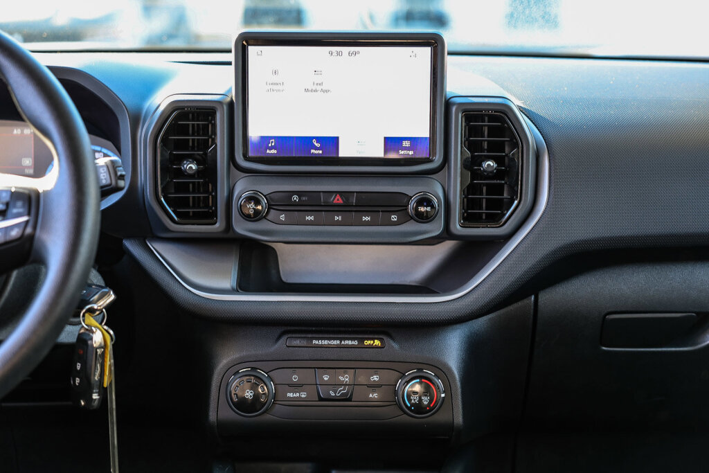 Used 2021 Ford Bronco Sport image 3