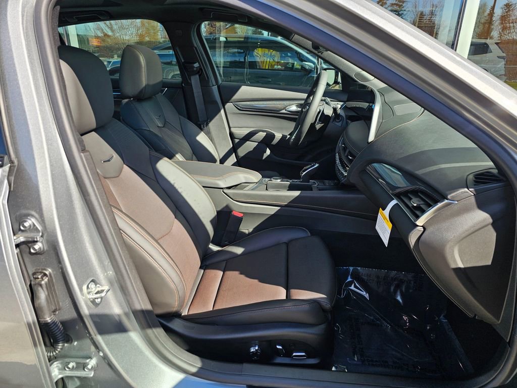New 2026 Cadillac CT5 V image 11