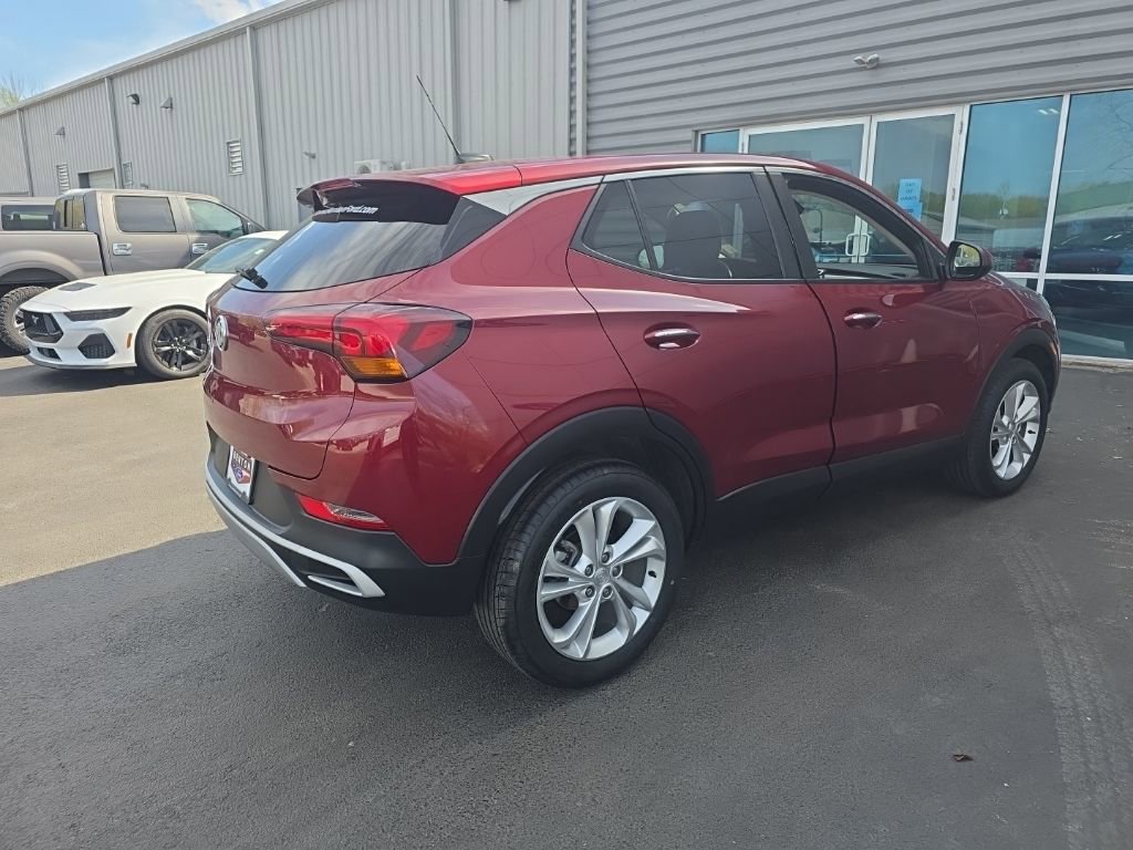 Used 2023 Buick Encore GX Preferred w/ Cold Weather Comfort Package image 5