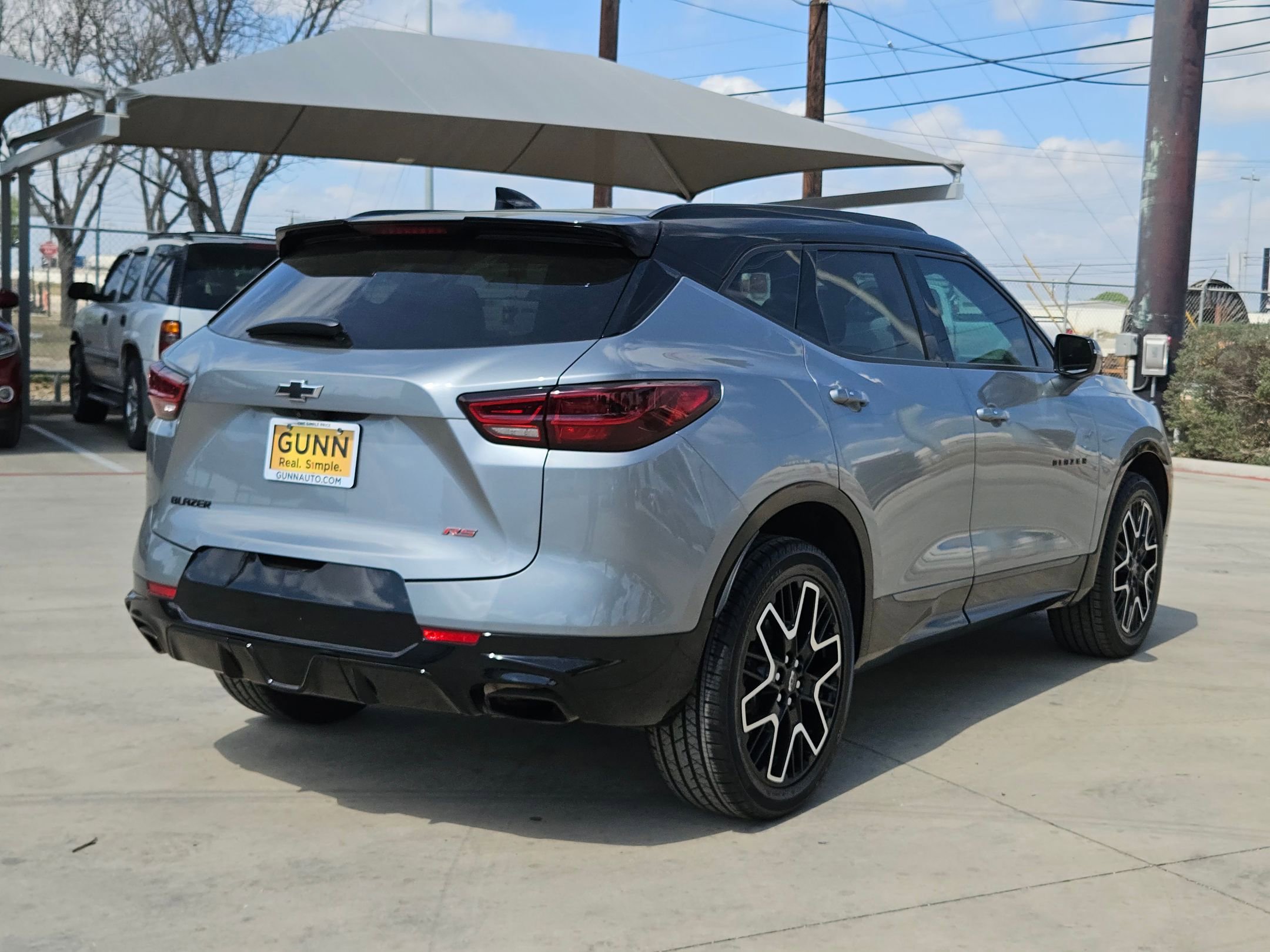 Certified 2023 Chevrolet Blazer RS w/ Driver Confidence II Package FWD image 3