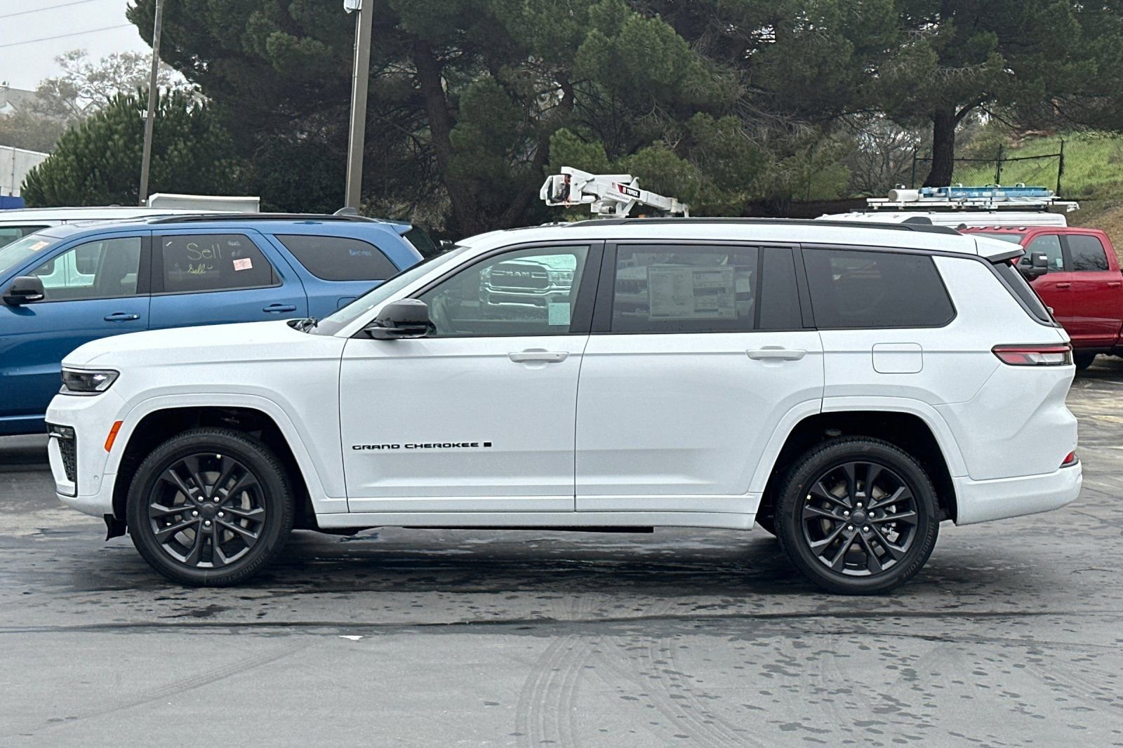 New 2026 Jeep Grand Cherokee L Limited image 7