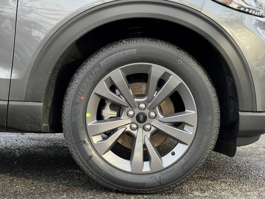 New 2026 Ford Explorer Active w/ Active Comfort Package AWD/4WD image 6