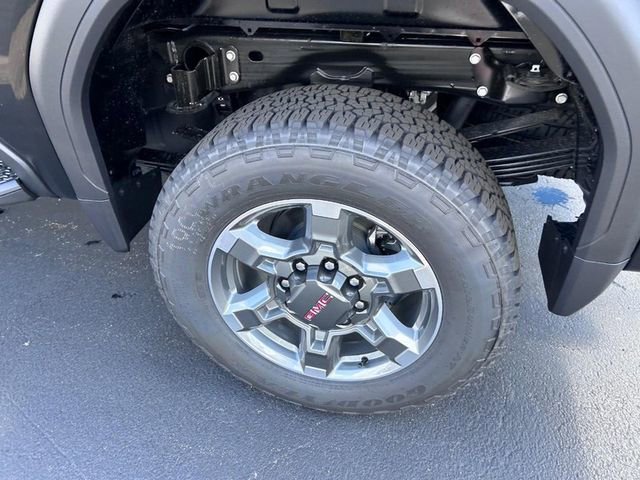 New 2025 GMC Sierra 3500 SLE w/ SLE Value Package image 8