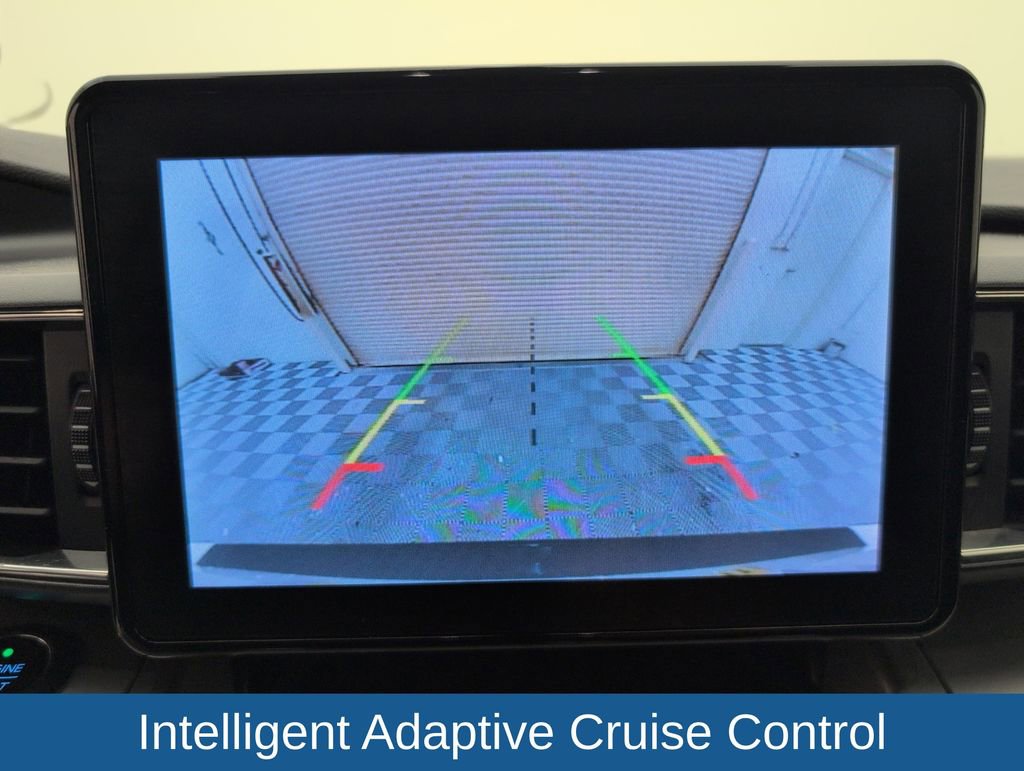 Used 2021 Ford Explorer XLT w/ Equipment Group 202A image 26