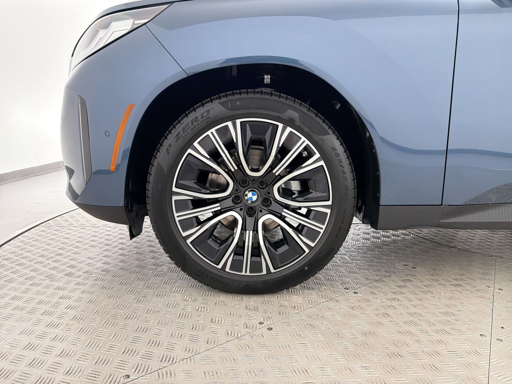 New 2026 BMW X3 xDrive30i w/ Premium Package AWD/4WD image 11