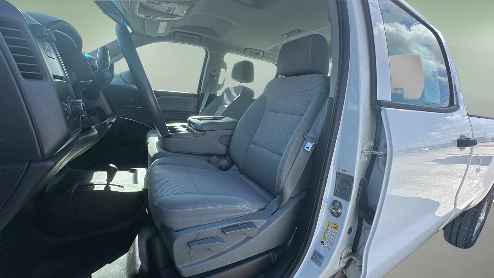 Used 2016 Chevrolet Silverado 3500 W/T AWD/4WD image 16