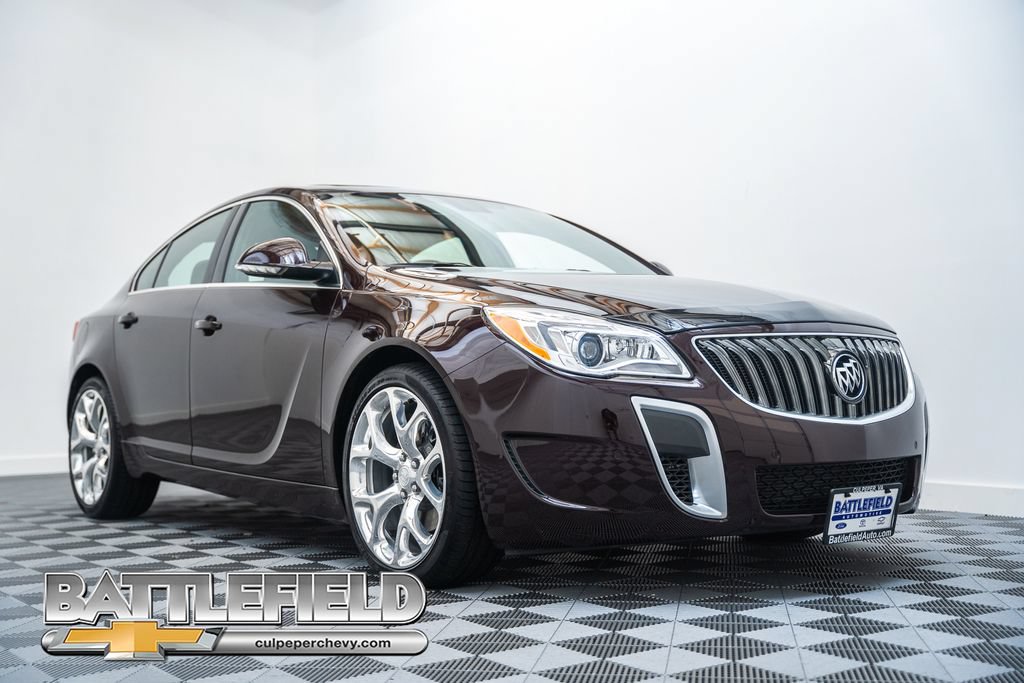 Used 2017 Buick Regal GS FWD image 1