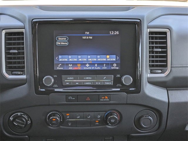 Used 2023 Nissan Frontier SV image 16