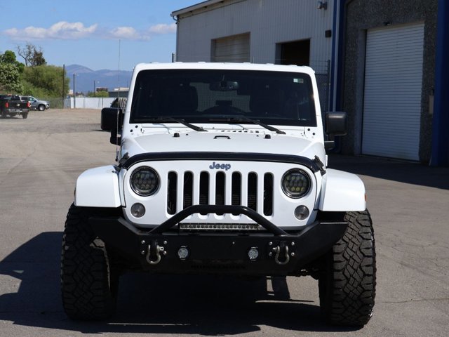 Used 2015 Jeep Wrangler Unlimited Sahara w/ Dual Top Group AWD/4WD image 2