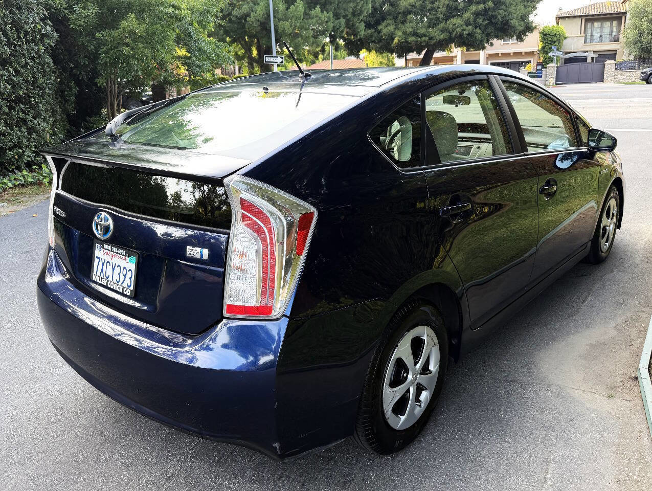 Used 2012 Toyota Prius Two FWD image 6