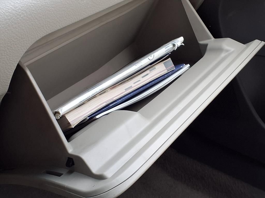 Used 2009 Toyota Yaris Sedan image 28