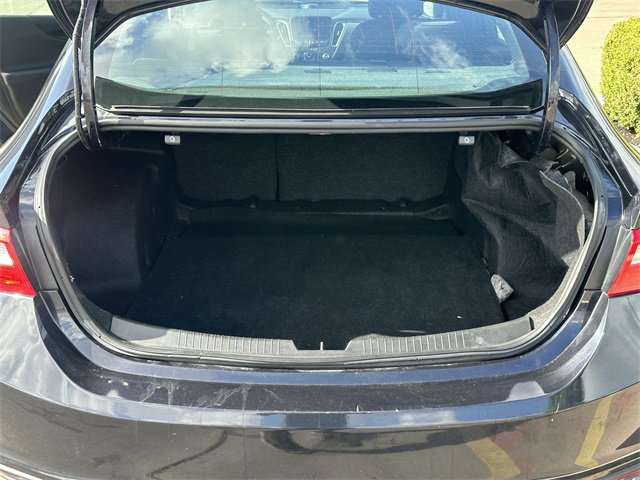 Used 2023 Chevrolet Malibu RS image 23