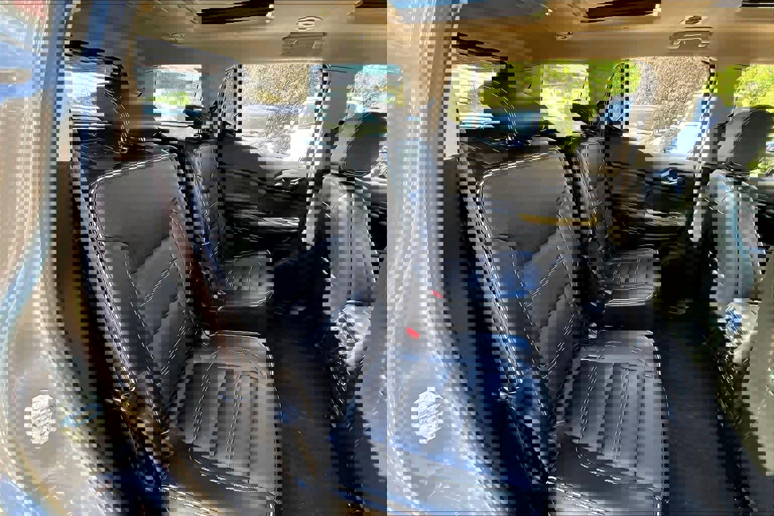 Used 2019 GMC Acadia Denali image 20