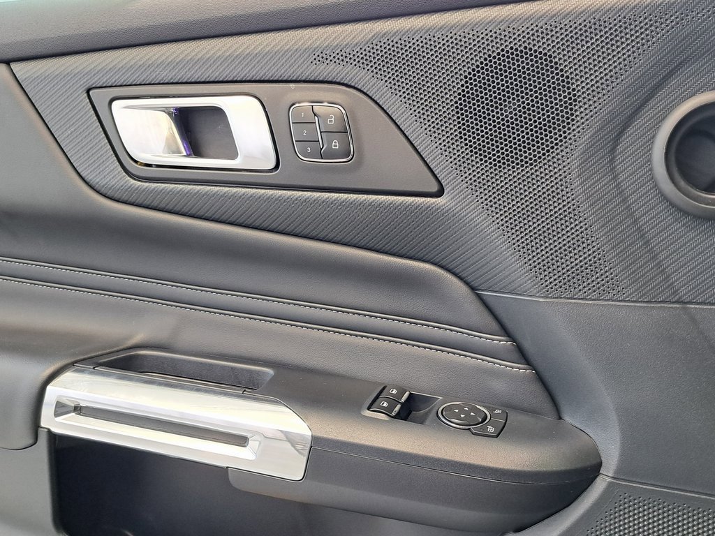 Used 2024 Ford Mustang GT Premium image 21
