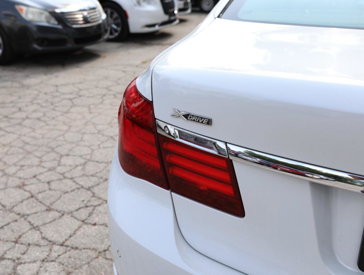 Used 2013 BMW 740Li xDrive AWD/4WD image 9
